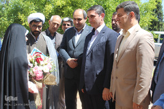 مراسم تکریم معلمان، حافظان، خادمان و خیرین قرآن - محلات/عکاس:زهرا بهرامی