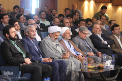 مراسم تکریم معلمان، حافظان، خادمان و خیرین قرآن - محلات/عکاس:زهرا بهرامی