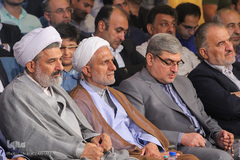 مراسم تکریم معلمان، حافظان، خادمان و خیرین قرآن - محلات/عکاس:زهرا بهرامی