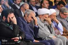 مراسم تکریم معلمان، حافظان، خادمان و خیرین قرآن - محلات/عکاس:زهرا بهرامی