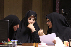 نشست هم‌اندیشی قرآنیان اراک/عکاس:زهرا بهرامی