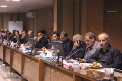 نشست هم‌اندیشی قرآنیان اراک/عکاس:زهرا بهرامی