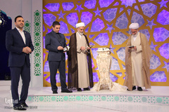 افتتاحیه مسابقات سراسری قرآن کریم – اراک/عکاس:زهرا بهرامی
