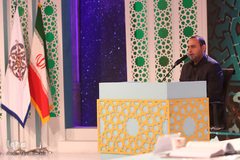 رقابت متسابقان رشته حفظ ۱۰ جزء، ۲۰ جزء و ترتیل مسابقات سراسری قرآن - اراک/عکاس:طاها نظیری