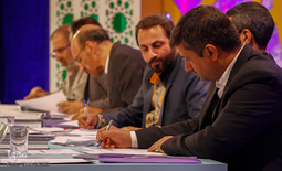 رقابت حافظان کل در مسابقات سراسری قرآن کریم - اراک/عکاس:طاها نظیری