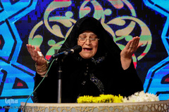 رقابت‌ دعاخوانی و حفظ موضوعی بخش بانوان مسابقات قرآن - اراک/عکاس:زهرا بهرامی