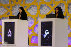 رقابت‌ دعاخوانی و حفظ موضوعی بخش بانوان مسابقات قرآن - اراک/عکاس:زهرا بهرامی