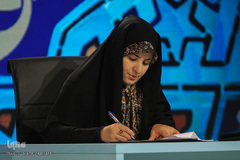 رقابت‌ دعاخوانی و حفظ موضوعی بخش بانوان مسابقات قرآن - اراک/عکاس:زهرا بهرامی