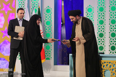 اعلام نتایج نهایی رشته «حفظ موضوعی» و «معارف قرآن» مسابقات سراسری قرآن در بخش بانوان/عکاس:زهرا بهرامی