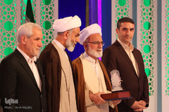 آیین اختتامیه مرحله نهایی مسابقات سراسری قرآن در بخش بانوان - اراک/عکاس:طاها نظیری