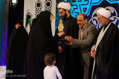 آیین اختتامیه مرحله نهایی مسابقات سراسری قرآن در بخش بانوان - اراک/عکاس:زهرا بهرامی