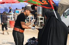 راهپیمایی اربعین حسینی(ع) در جاده نجف-کربلا/عکاس:طاها نظیری