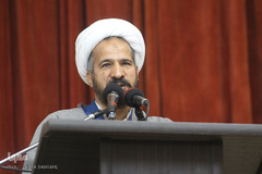 هاشم مرادی رییس بنیاد غدیر استان مرکزی در نشست امامت و پاسخگویی به شبهات در اراک