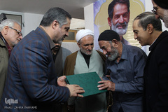 حضور «کاروان قرآن انقلاب» در منزل شهید عبدالله خسروی و تجلیل از خانواده این شهید