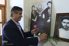 گلباران بیت امام راحل در خمین