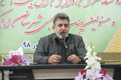 حاج محسن طاهری مداح و ستایش‌گر اهل‌بیت(ع) و مدیرعامل خانه مداحان در همایش طلایه‌داران محرم در اراک