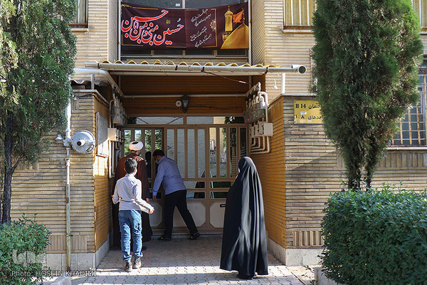 دیدار  رئیس اداره امور قرآنی اداره کل اوقاف استان مرکزی با حافظ سندروم داون