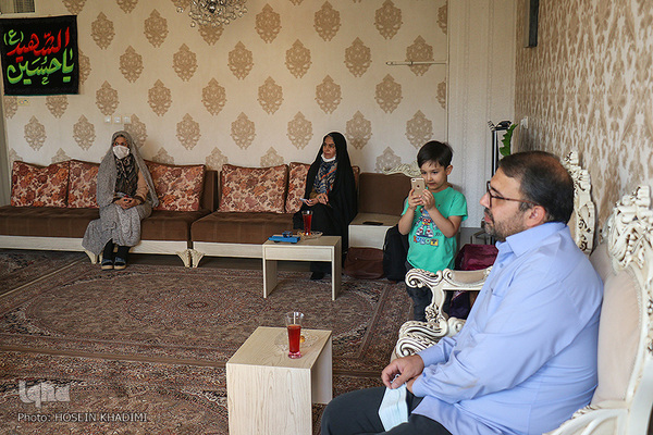 دیدار  رئیس اداره امور قرآنی اداره کل اوقاف استان مرکزی با حافظ سندروم داون