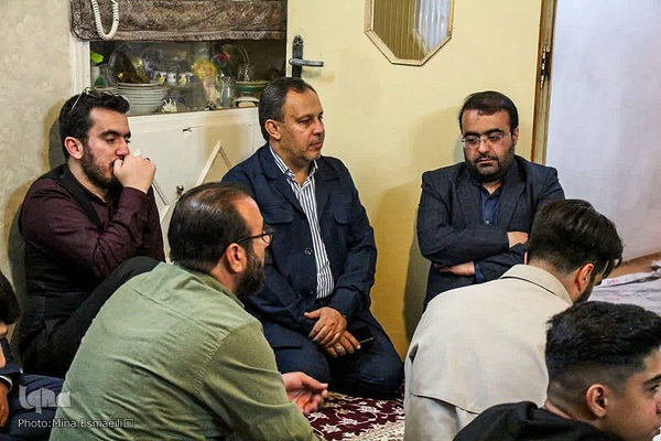 مراسم شب شعر«شهد شهود» در اراک