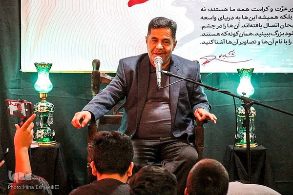 مراسم شب شعر«شهد شهود» در اراک