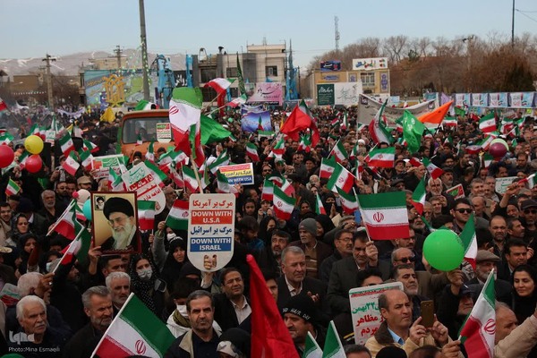 جشن پیروزی انقلاب در سرزمین آفتاب