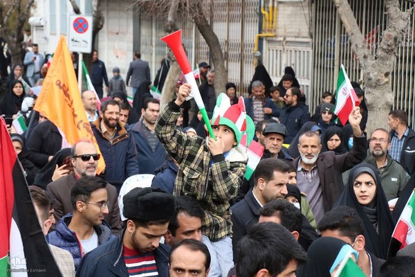 جشن پیروزی انقلاب در سرزمین آفتاب