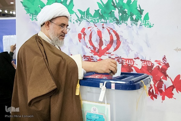 انتخابات در سرزمین آفتاب