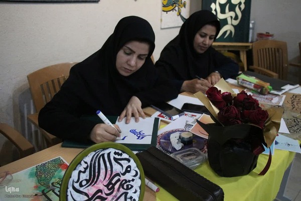 بازدید استاندار مرکزی از نمایشگاه قرآن