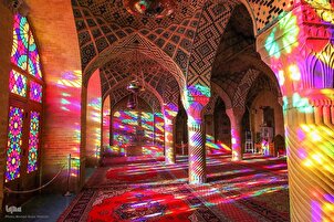 Iran; Moschea Rosa